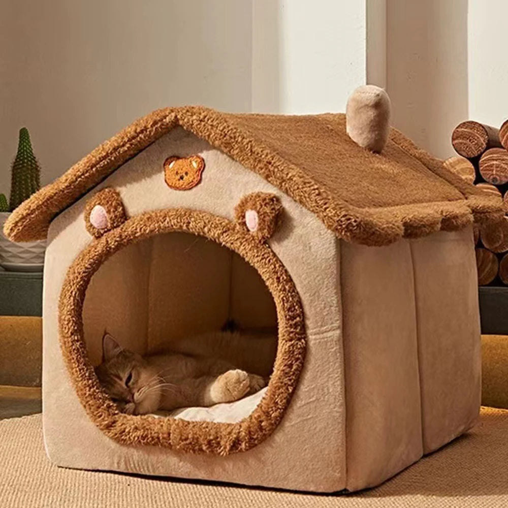 Enclosed pet bed